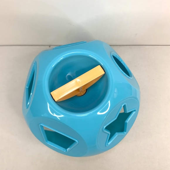 New TUPPERWARE Shape-O / 2, learning Block puzzle Sorter kids toddler preschool - Picture 6 of 12